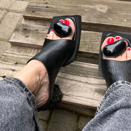 Fashion Chunky Square-toe Heels - WOOLX