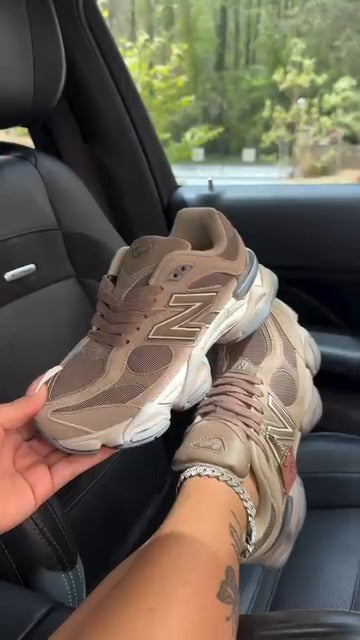 Stylish Beige Sneakers - WOOLX