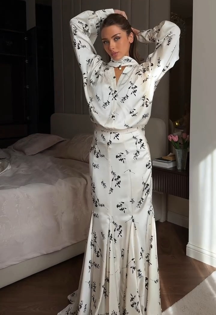 Elegant White Floral Print High Neck Maxi Dress - WOOLX