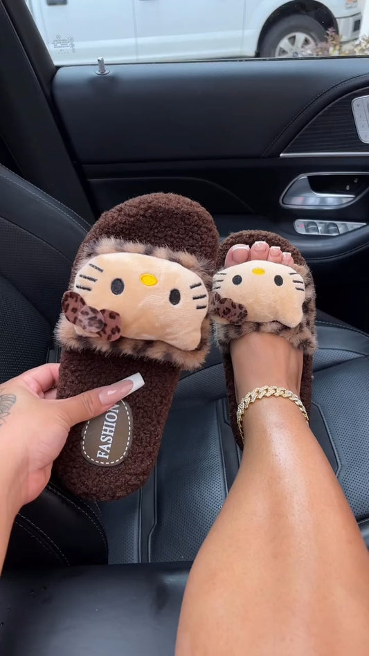 Adorable Brown Fuzzy Slippers - WOOLX